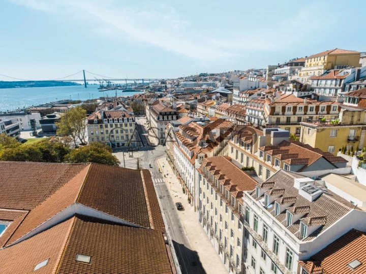 Apartamento T3+1 para comprar em Lisboa