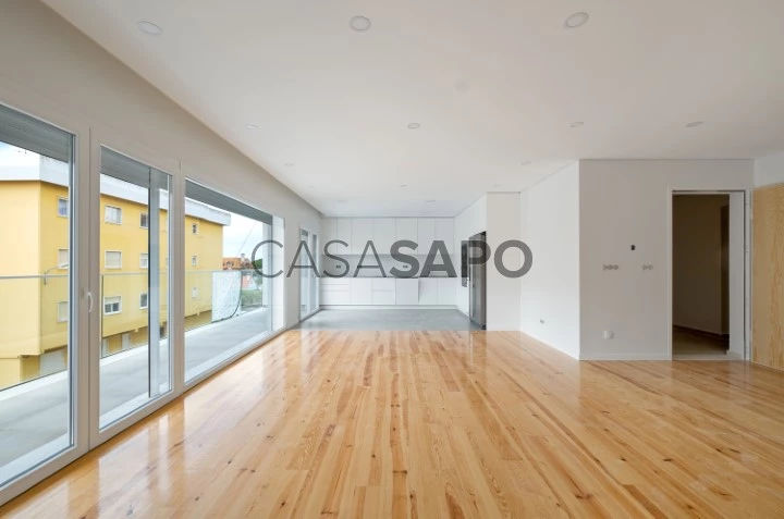 Apartamento T4 para venda em São João do Estoril, Cascais_sala