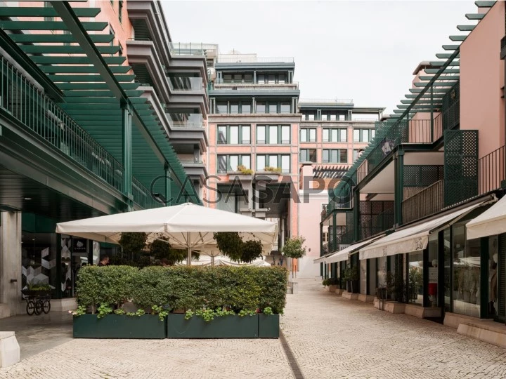 Restaurante para venda inserido no conjunto urbano Páteo Bagatela em Lisboa