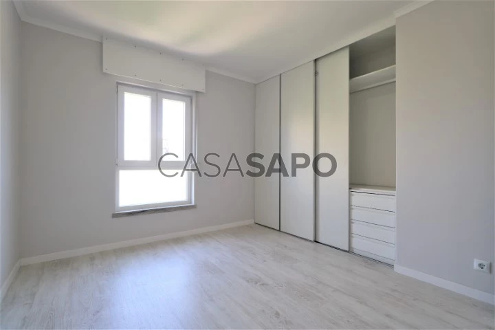 Apartamento T2+1 para comprar em Sintra