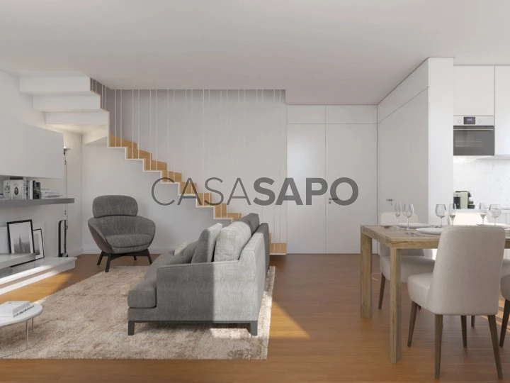 Apartamento T3 Duplex para comprar em Lisboa