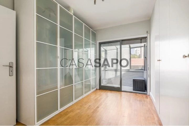 Apartamento T4 para comprar no Porto