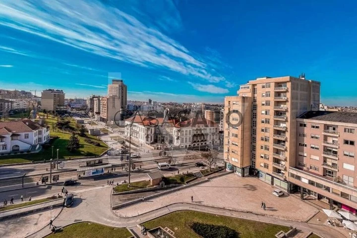 Apartamento T4 para comprar em Vila Nova de Gaia