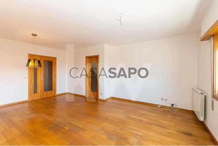 Apartamento T3 para alugar em Vila Nova de Gaia