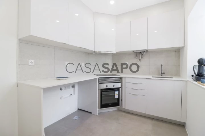 Apartamento T2 para comprar em Oeiras