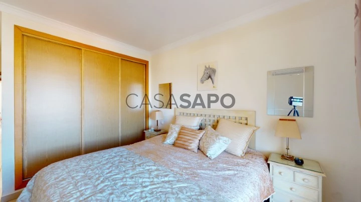 Apartamento T2+1 Duplex para comprar em Albufeira