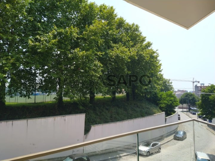 APARTAMENTO T3+1 - COMPRA - VARANDA - ARCA D’ÁGUA - PORTO