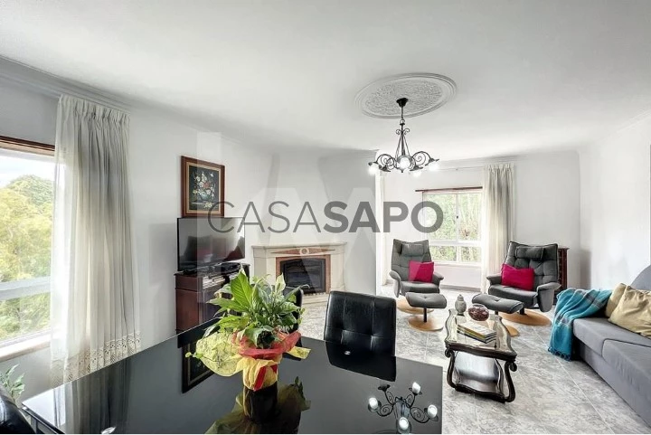 Apartamento T2 Duplex para comprar em Sintra