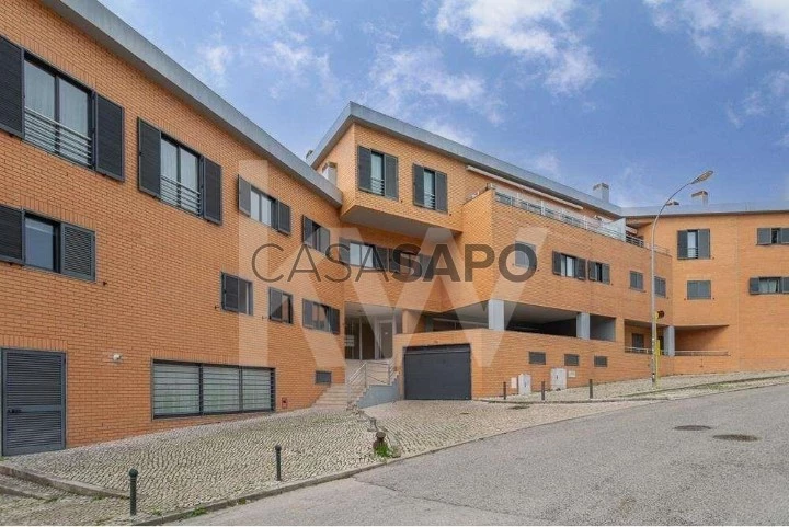 Apartamento T3 Duplex para comprar em Oeiras