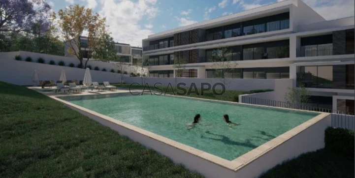 Apartamento T2 Triplex para comprar em Gondomar