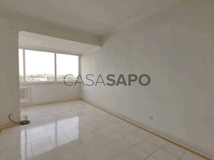 Apartamento T2 para alugar em Oeiras