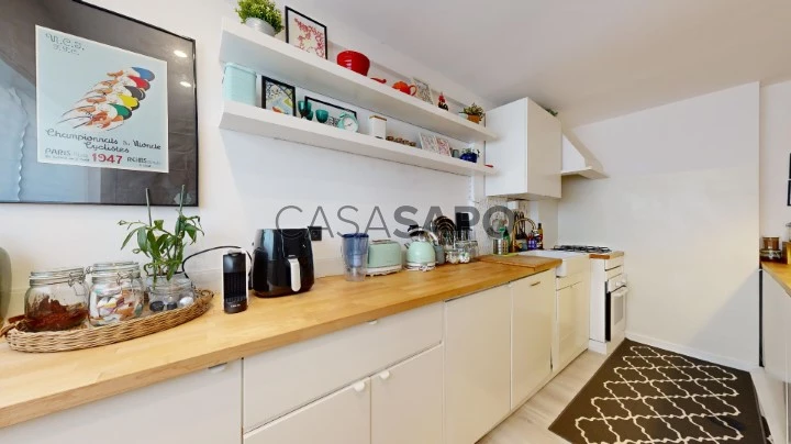 Apartamento T1+1 para comprar em Cascais