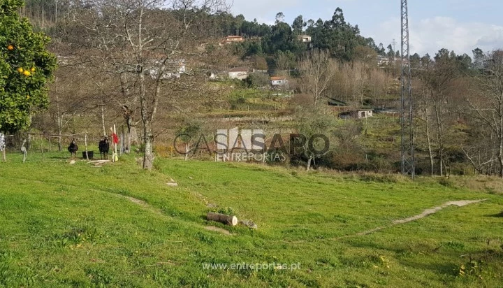 Terreno T1 para comprar em Marco de Canaveses