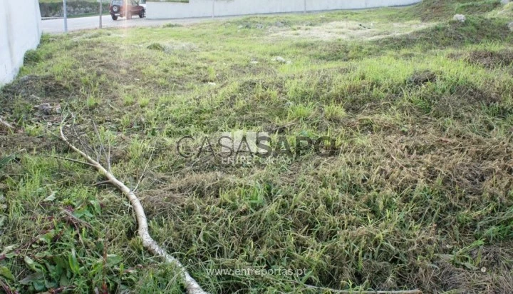 Terreno T1 para comprar em Viana do Castelo