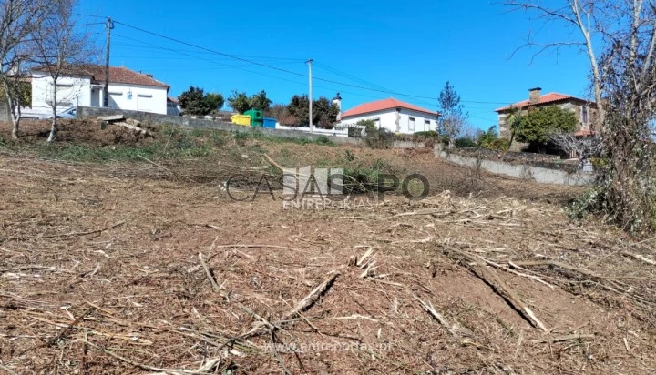 Terreno T1 para comprar em Caminha