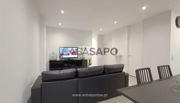 Apartamento T3 Triplex para comprar em Póvoa de Varzim