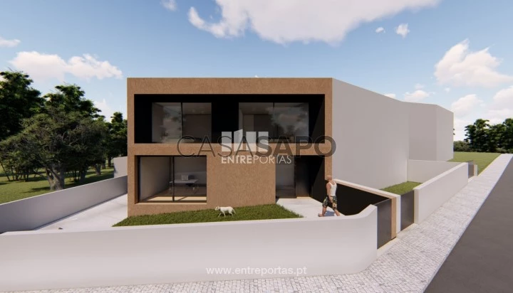 Moradia T3 Duplex para comprar em Vila Nova de Famalicão