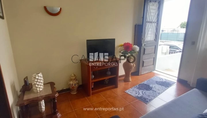 Prédio T4 Duplex para comprar em Matosinhos