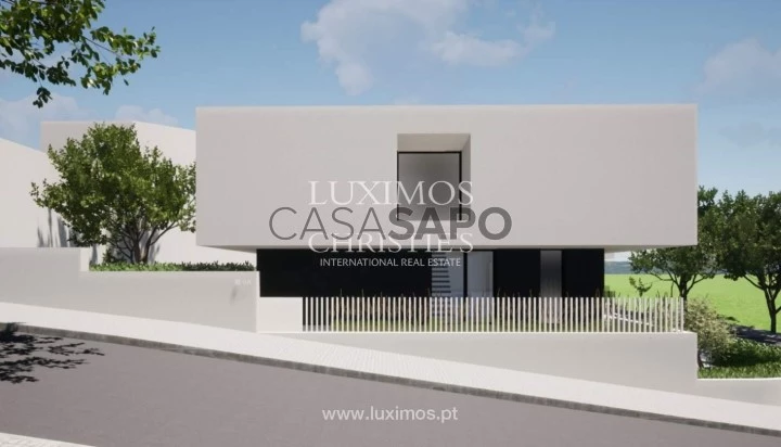 Moradia T3 Triplex para comprar em Lagoa