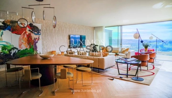 Apartamento T5 Duplex para comprar no Porto