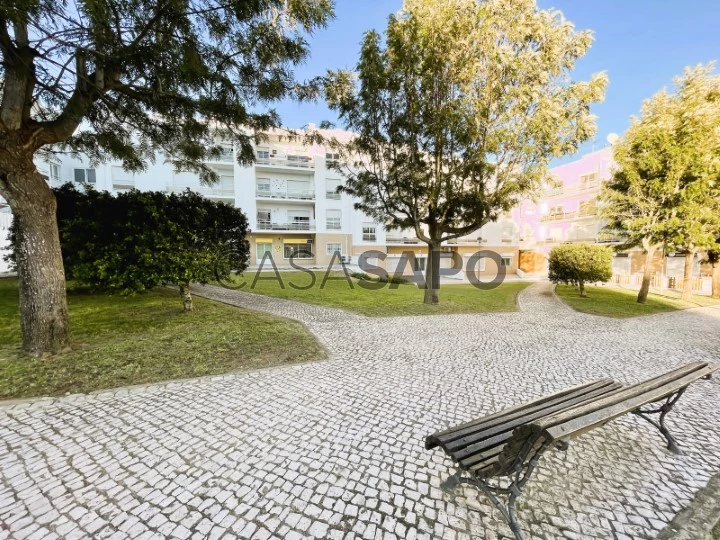 Apartamento T2 para comprar em Sesimbra