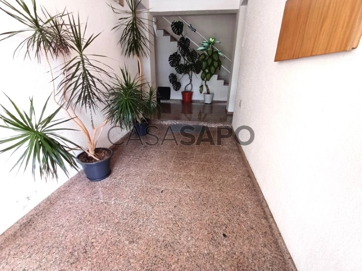 Apartamento T2 para comprar em Sesimbra