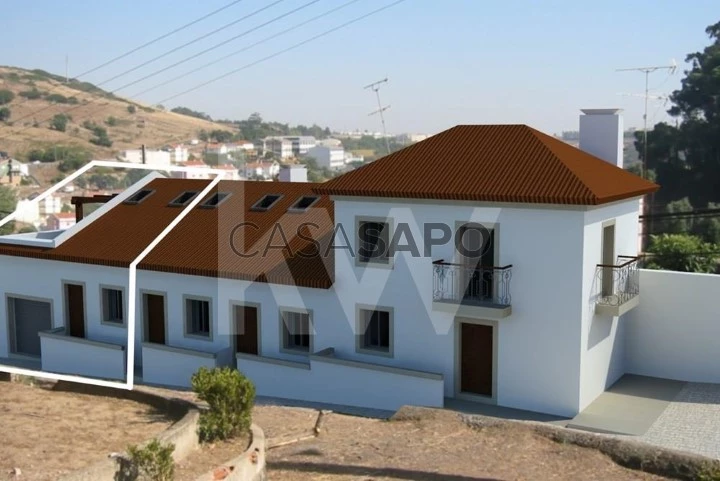 Moradia T1 Duplex para comprar em Oeiras