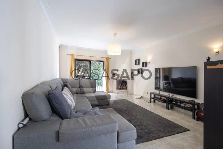 Apartamento T4 Duplex para comprar em Cascais