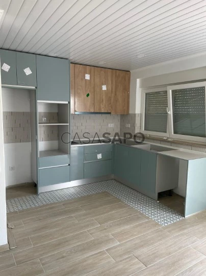 Apartamento T1+1 para comprar em Santiago do Cacém