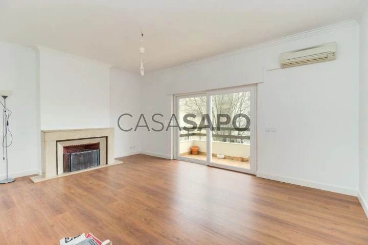 Apartamento T3 para comprar em Oeiras