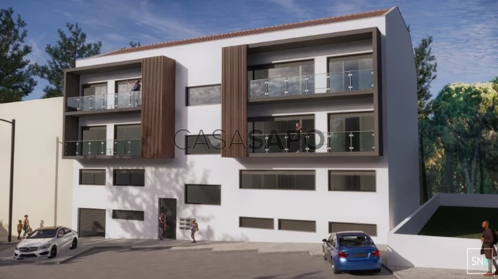 Apartamento T2 Triplex para comprar no Seixal