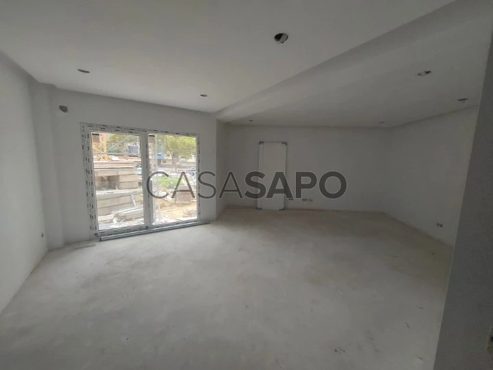 Apartamento T2 Duplex para comprar no Seixal