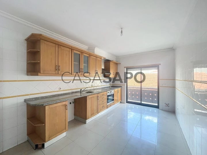 Apartamento T2 para comprar no Barreiro