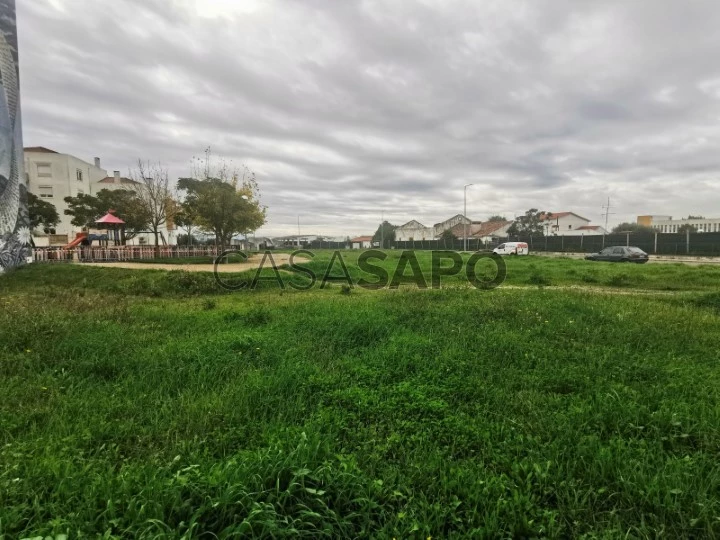 Terreno Urbano para comprar em Vila Nova da Barquinha