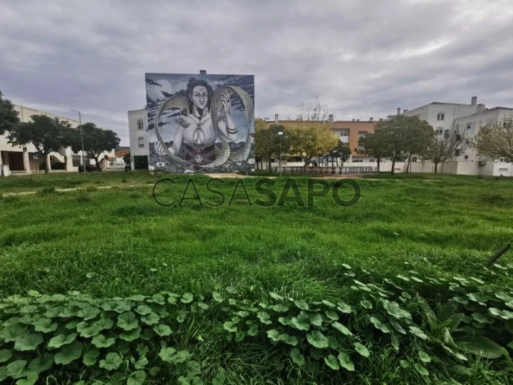 Terreno Urbano para comprar em Vila Nova da Barquinha