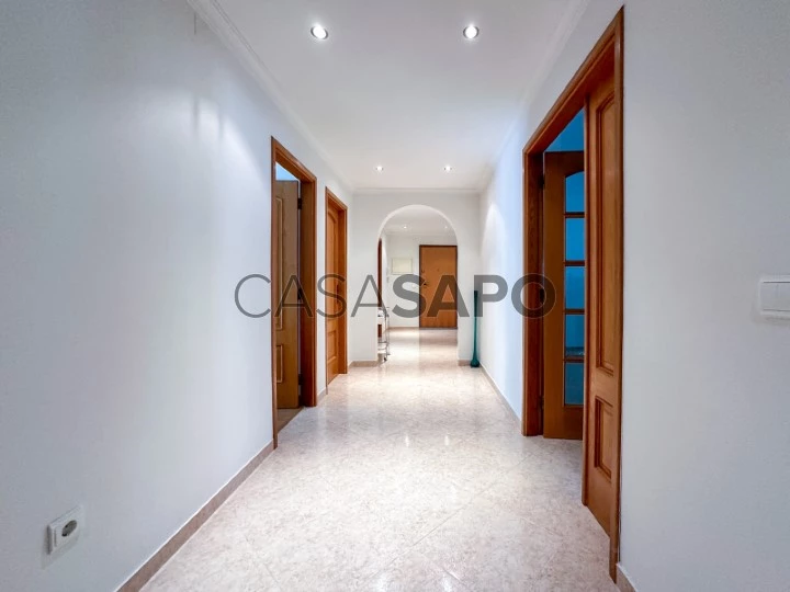 Apartamento T4 para comprar no Entroncamento