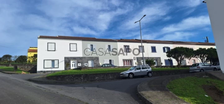 Moradia T4 Duplex para comprar em Vila Franca do Campo