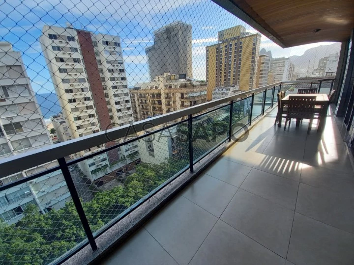 Apartamento à venda com varanda em Ipanema