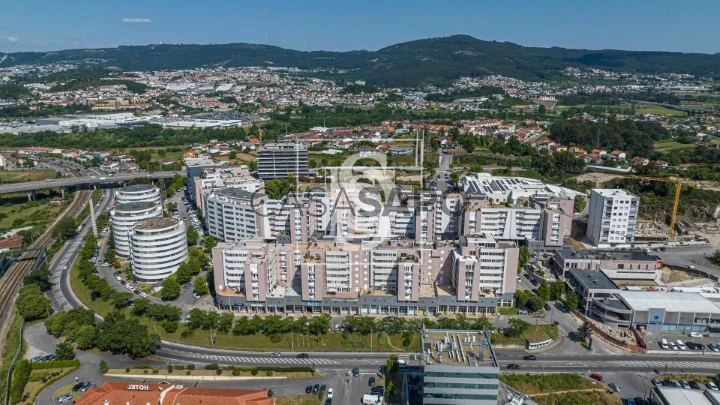 Apartamento T4 para comprar em Braga