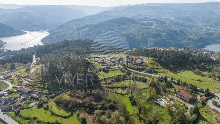 Lote terreno no Rio Douro (4)