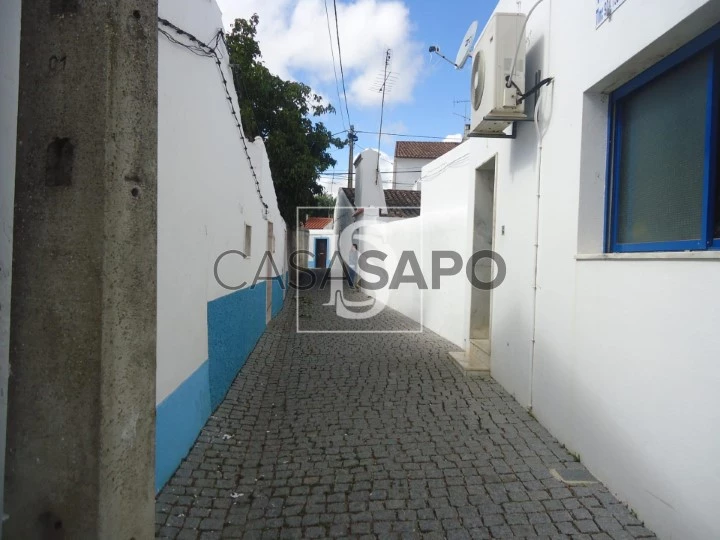 Comercial para comprar em Vila Viçosa