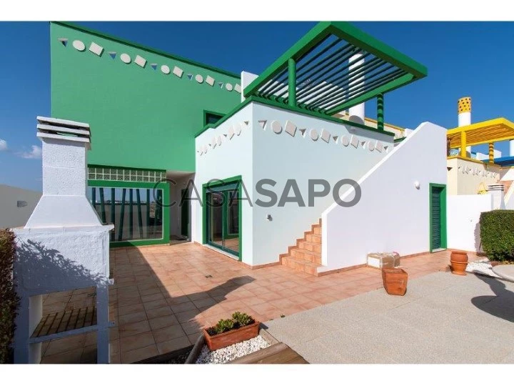 Moradia T3 Duplex para comprar em Vila Real de Santo António