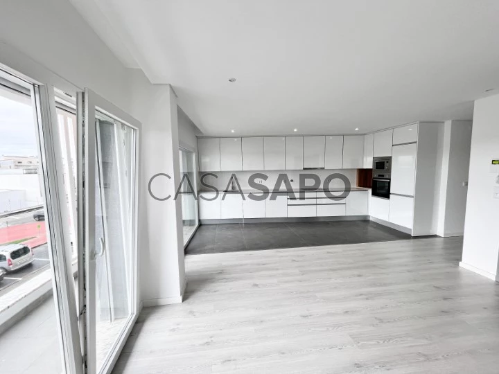 Apartamento T2 para comprar no Seixal