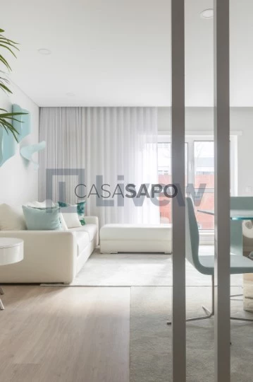 Apartamento T3 para comprar na Amadora