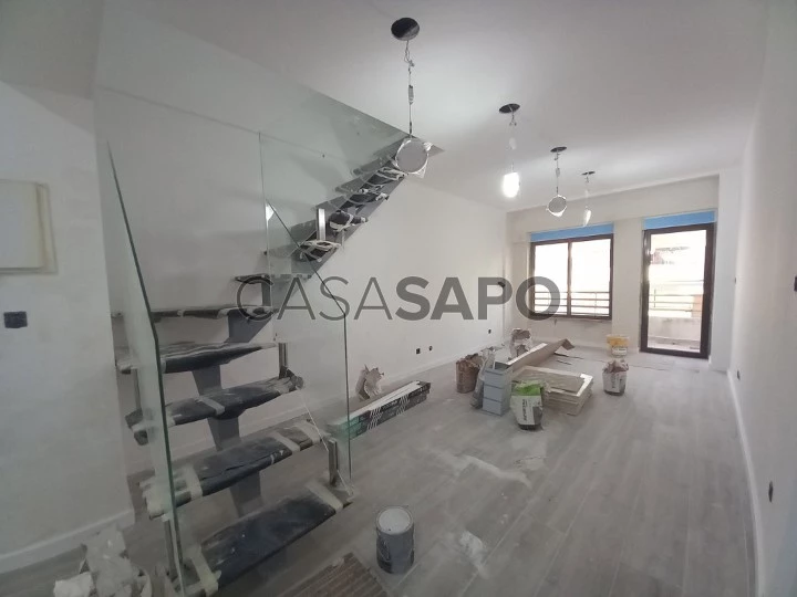 Duplex T3 Duplex para comprar em Almada