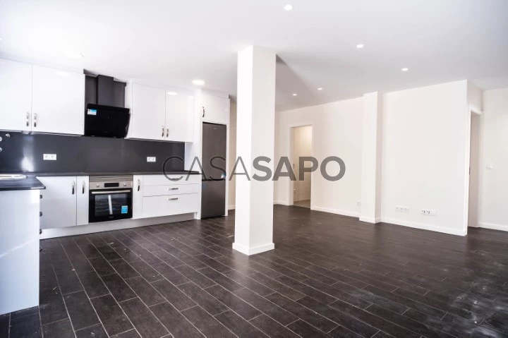 Apartamento T2 para comprar em Sesimbra