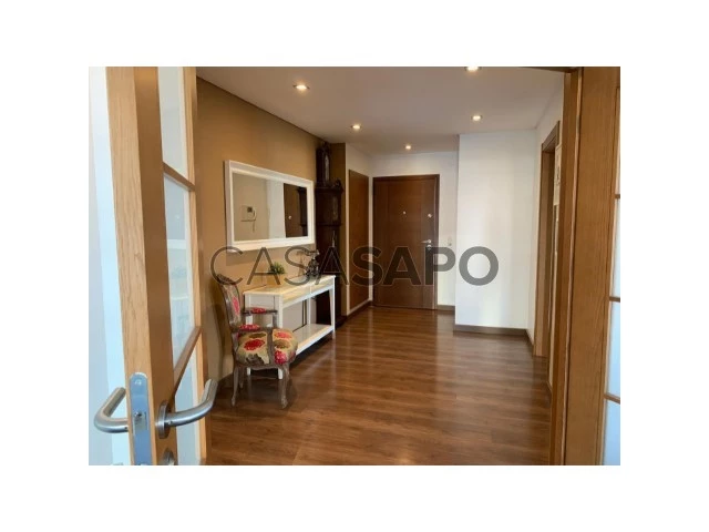 Apartamento T4 para comprar em Loures