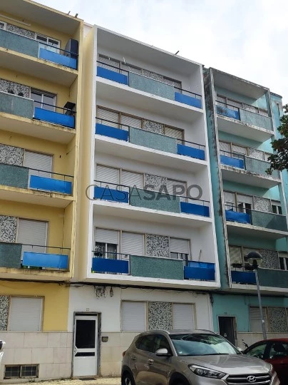 Apartamento T2 para alugar na Amadora