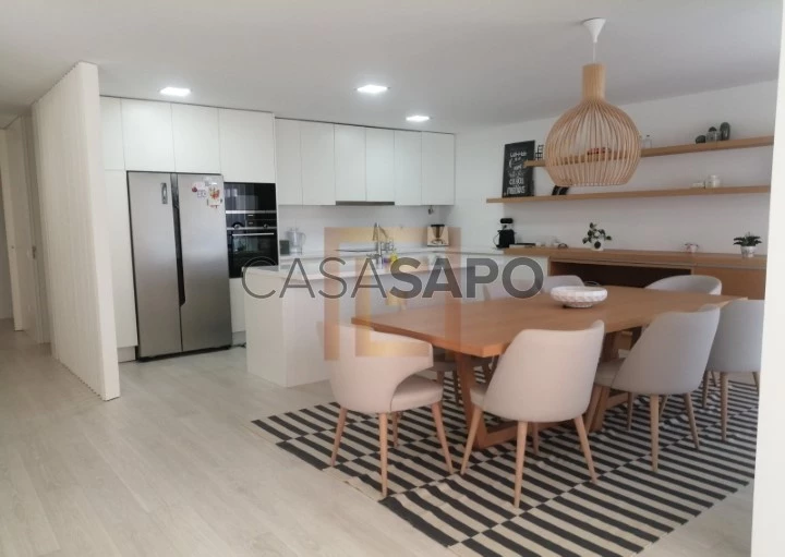 Apartamento T4 para comprar em Póvoa de Varzim