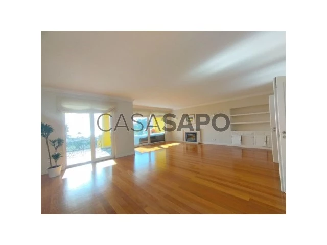 Apartamento T4 para alugar em Cascais